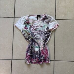 New Directions Petite Victorian Cafe Graphic T-Shirt White Pink Cotton PS